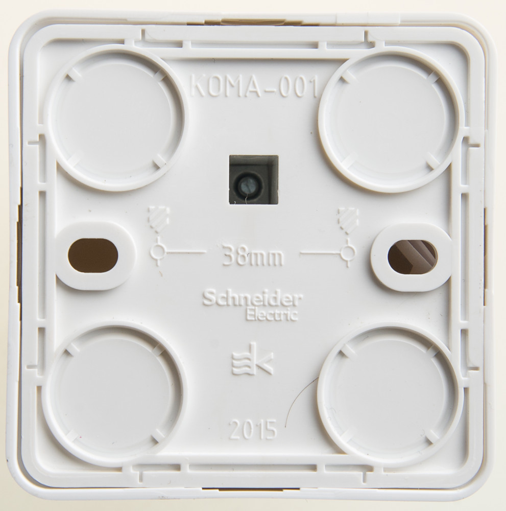 KOMA-001B ЭТЮД О/У компьютерная РОЗЕТКА RJ45 кат.5е, БЕЛЫЙ, Россия
